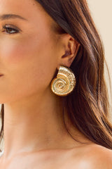 Gold Shell Earrings - Bizzy