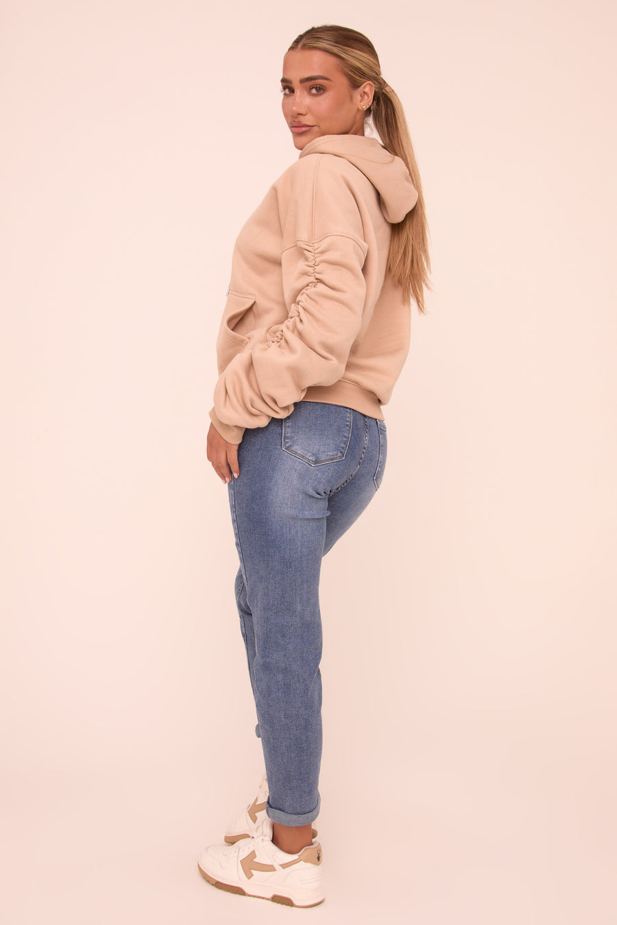 Mid Blue Stretch High Waist Turn Up Hem Mom Jeans - Corra