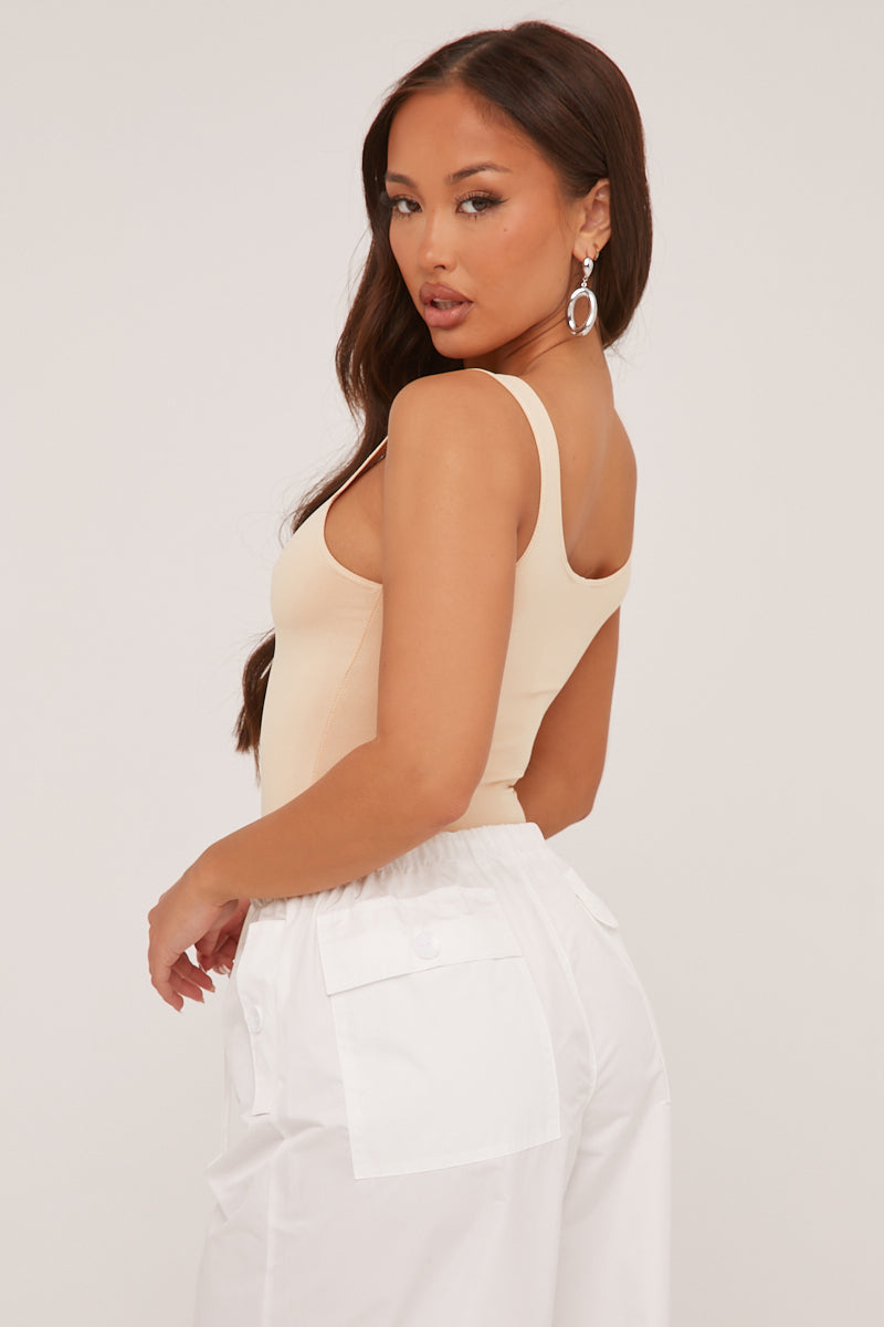 Stone Scoop Neck Basic Bodysuit - Conie