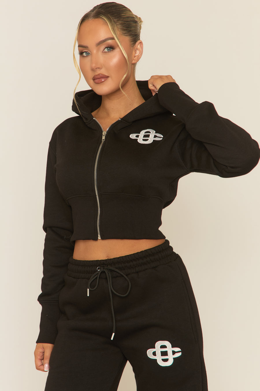 Black Contrast Motif Cropped Hoodie and Joggers Loungewear Set - Sameen
