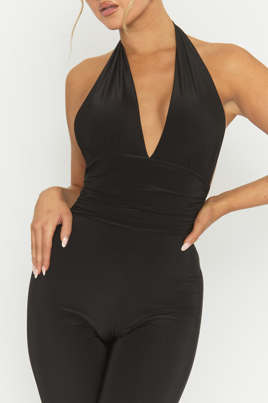 Black Halterneck Tie Back Capri Jumpsuit - Enyah