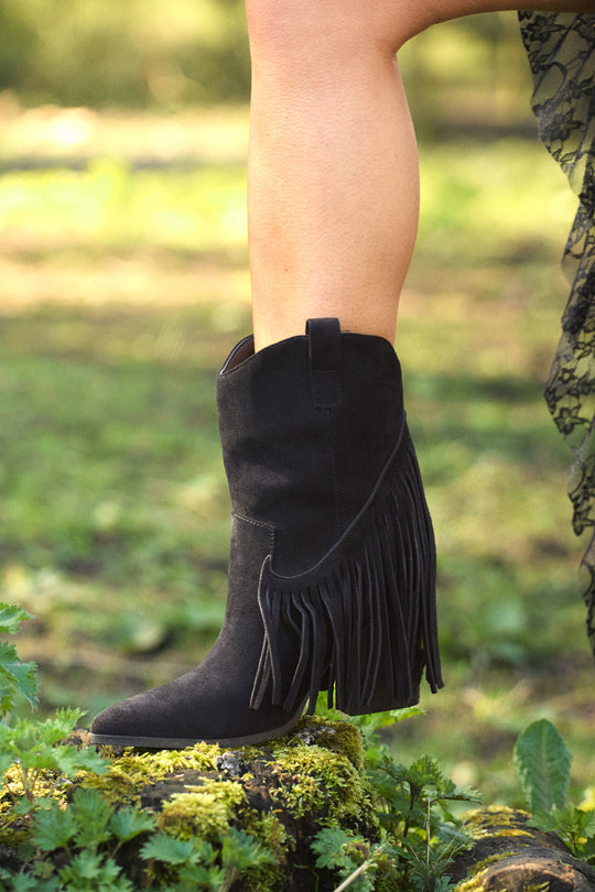 Black Fringed Pointed Toe Cowboy Boots - Lissie