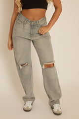 Petite Grey Denim Distressed Knee Jeans - Ivelisse