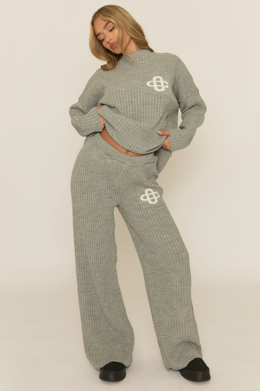 Grey Contrast Motif Ribbed Knit Loungewear Co-ord Set - Ammae