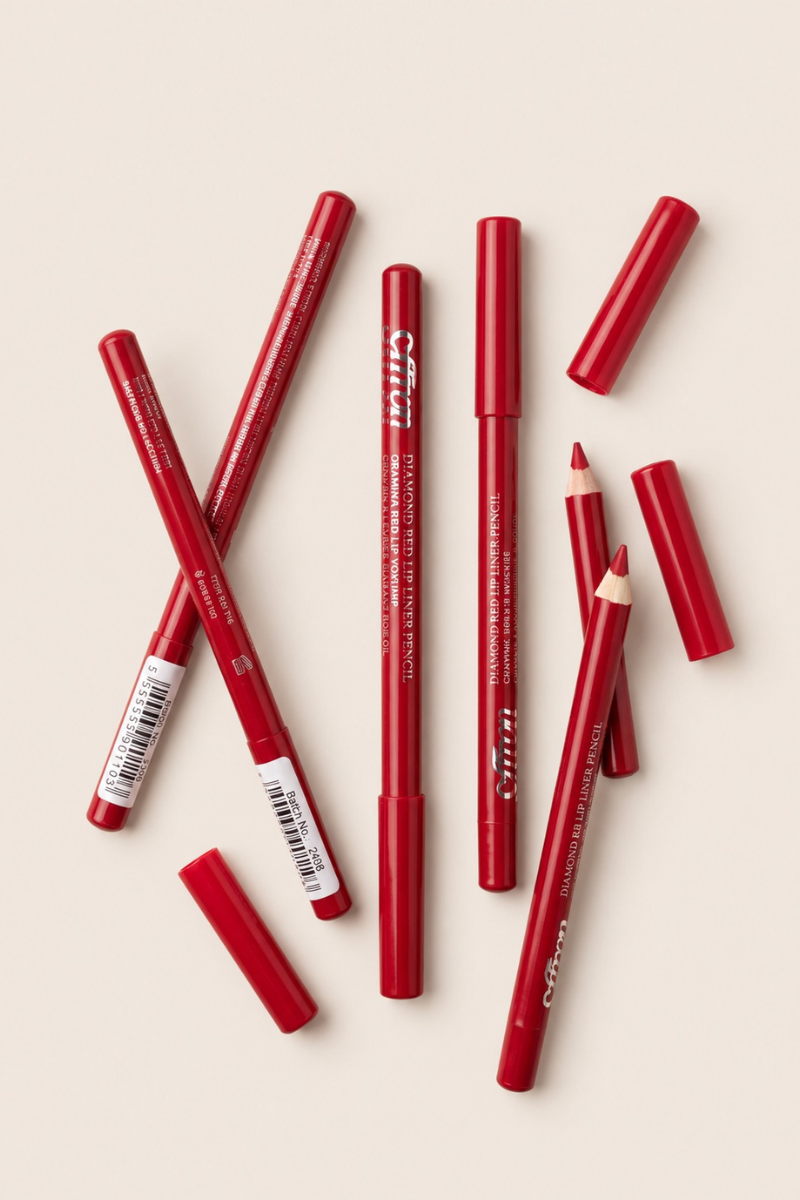 Saffron Red Lip Liner Pencil