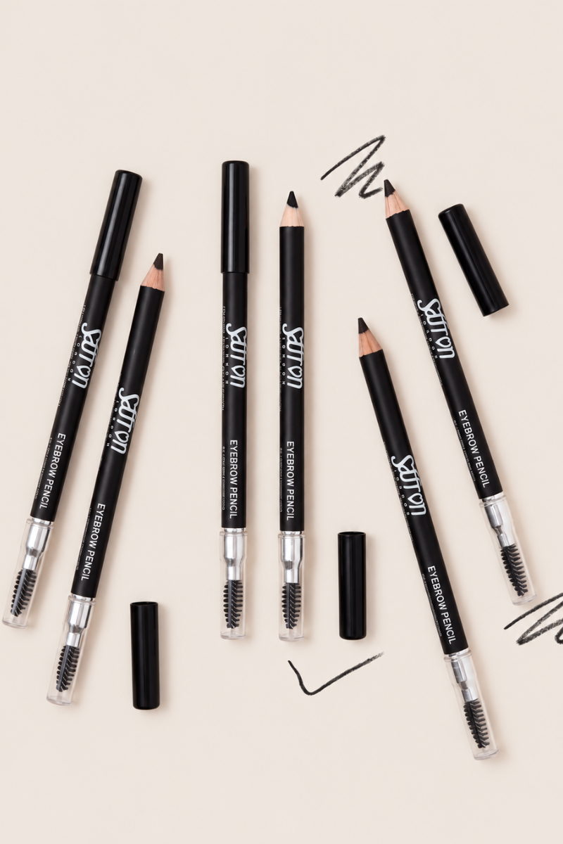 Saffron Black Eyebrow Pencil With Brush