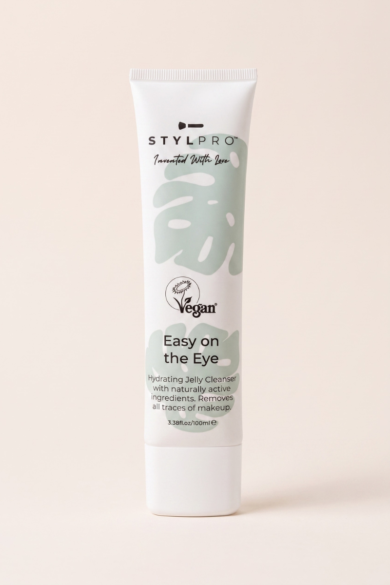 Stylpro 100ml Easy On The Eye Makeup Remover & Cloth