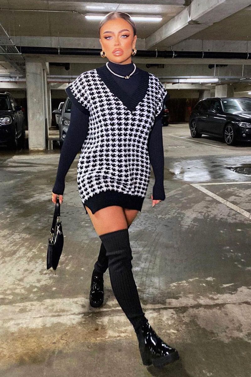 Black Houndstooth Knit Vest - Hazel-Jumper
