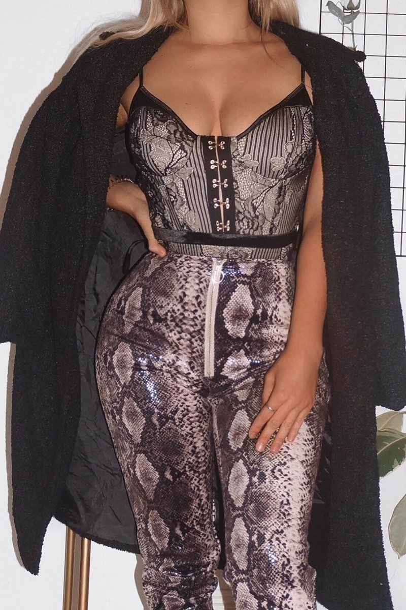 Black Lace Hook And Eye Bodysuit - Pennie-Bodysuits