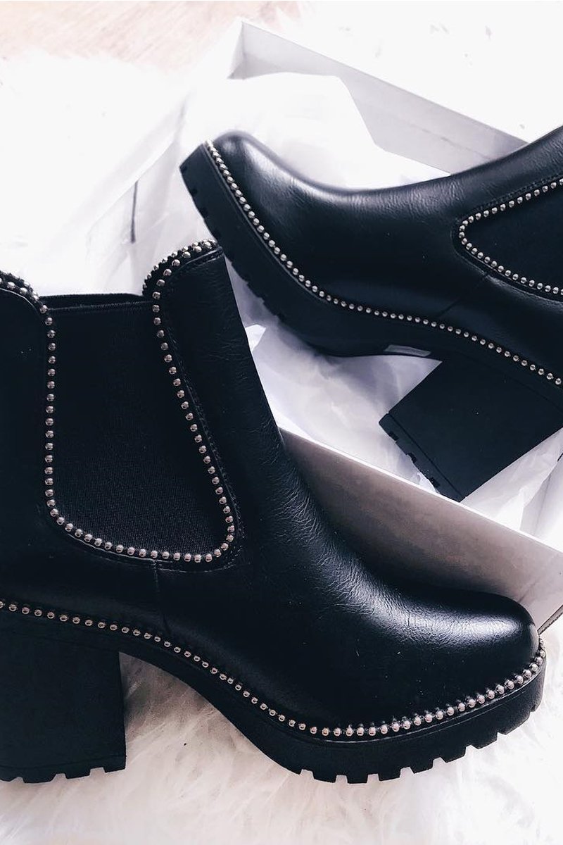 Black PU Stud Trim Chunky Chelsea Boots - Leana-Boots