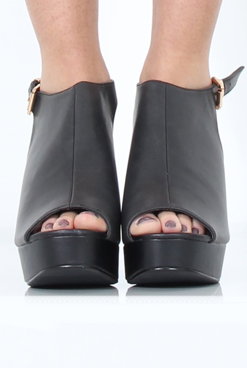 Black Peep Toe Block Heels - Nadine-Heels