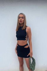 Black Side Ring Detail Ribbed Crop Top - Marisella-Crop Tops
