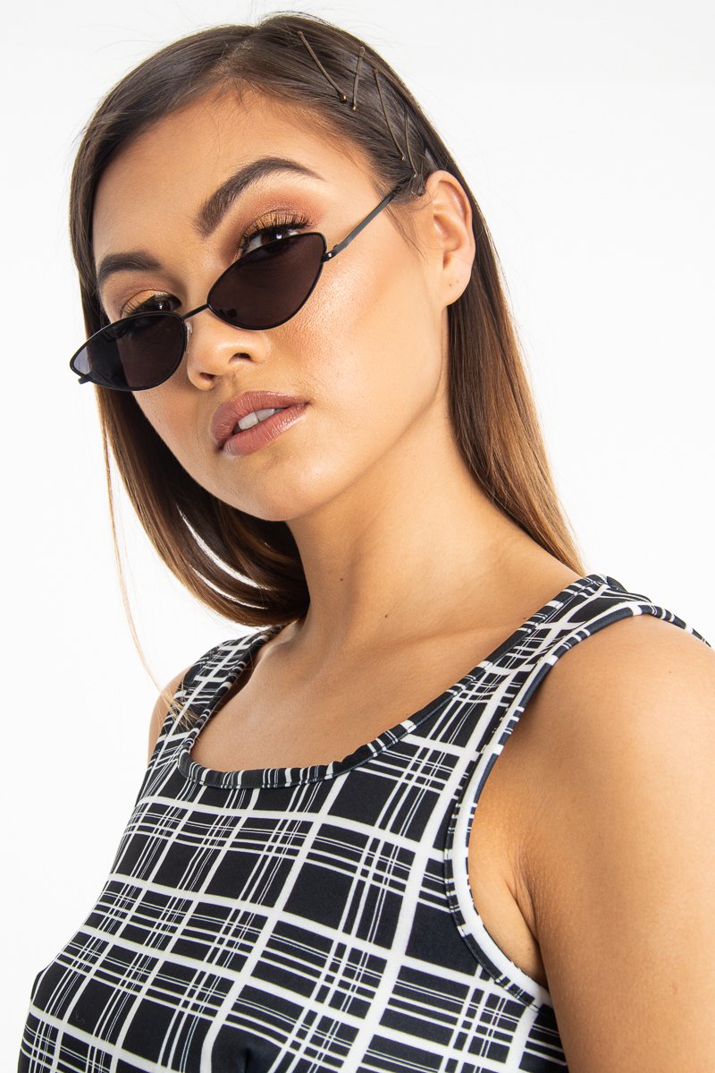 Black Small Cat Eye Metal Frame Sunglasses - Stefani-Sunglasses