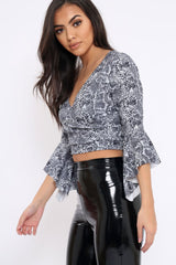 Black and White Snake Print Plunge Bell Sleeve Crop Top - Merla-Crop Tops