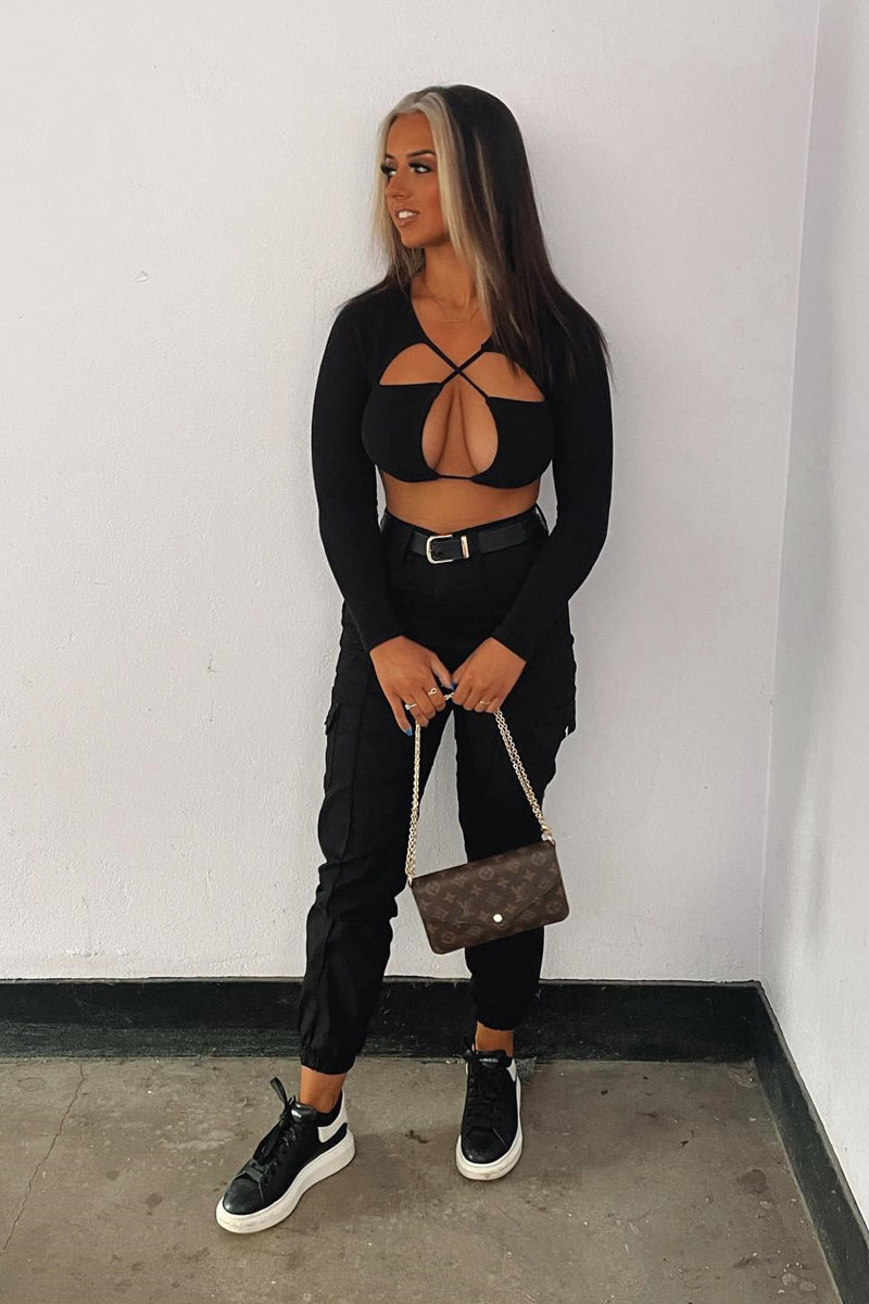 Black Front Cut Out Rib Crop Top - Ivy