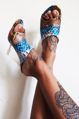 Blue Yellow Snake Print Clear Wedge - Oda-Wedges
