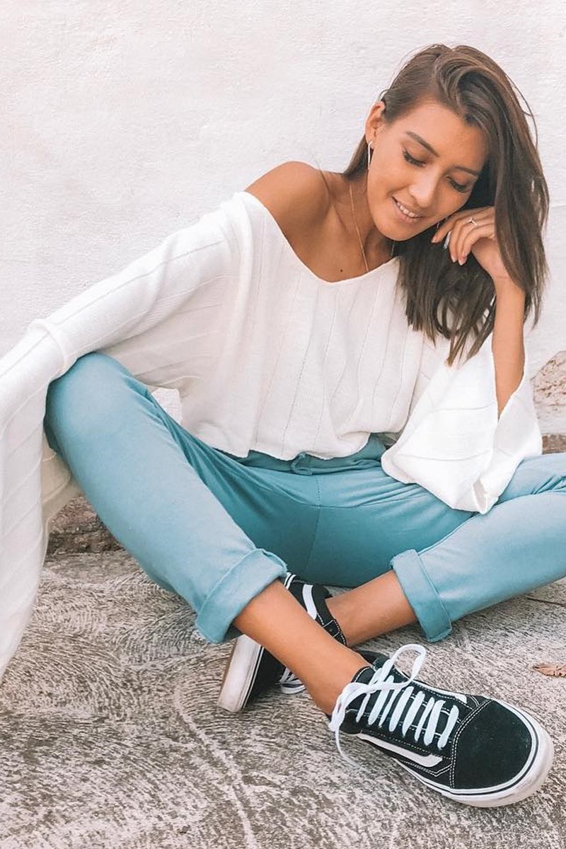 Cream Striped Cropped Batwing Jumper with V neck -Karri-Jumper