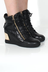 Ednas Black Snakeskin Gold Plate Wedged Trainers-Trainers