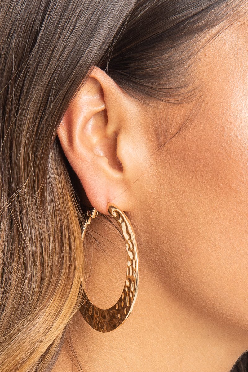 Gold Hammered Metal Flat Hoop Earrings - Cherry-Jewellery