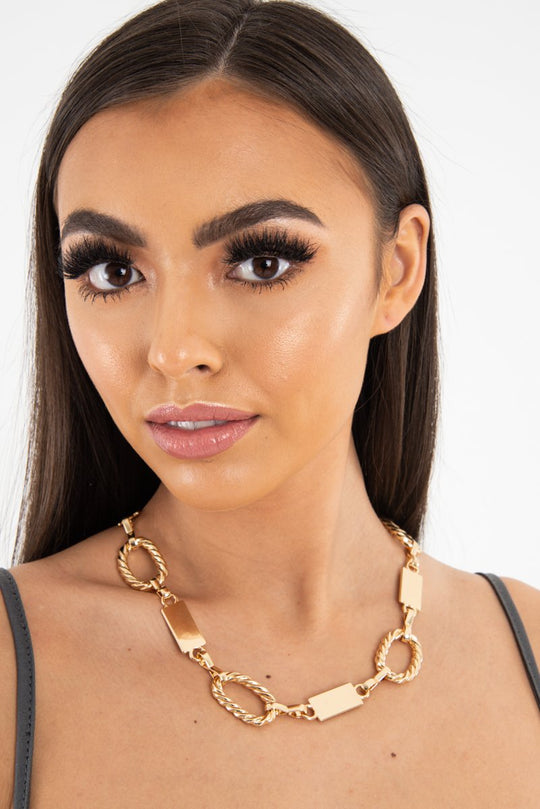 Gold Twist Hoop Bar Detail Necklace - Cailyn