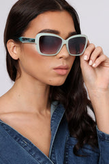 Green Thick Frame Sunglasses - Sali-Sunglasses
