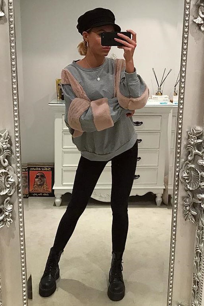 Grey Jumper with Fur on Front and Sleeves - Mercedes-Jumper