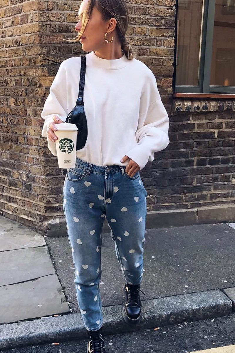 Light Wash Heart Print Boyfriend Denim Jeans - Elainna-Jeans