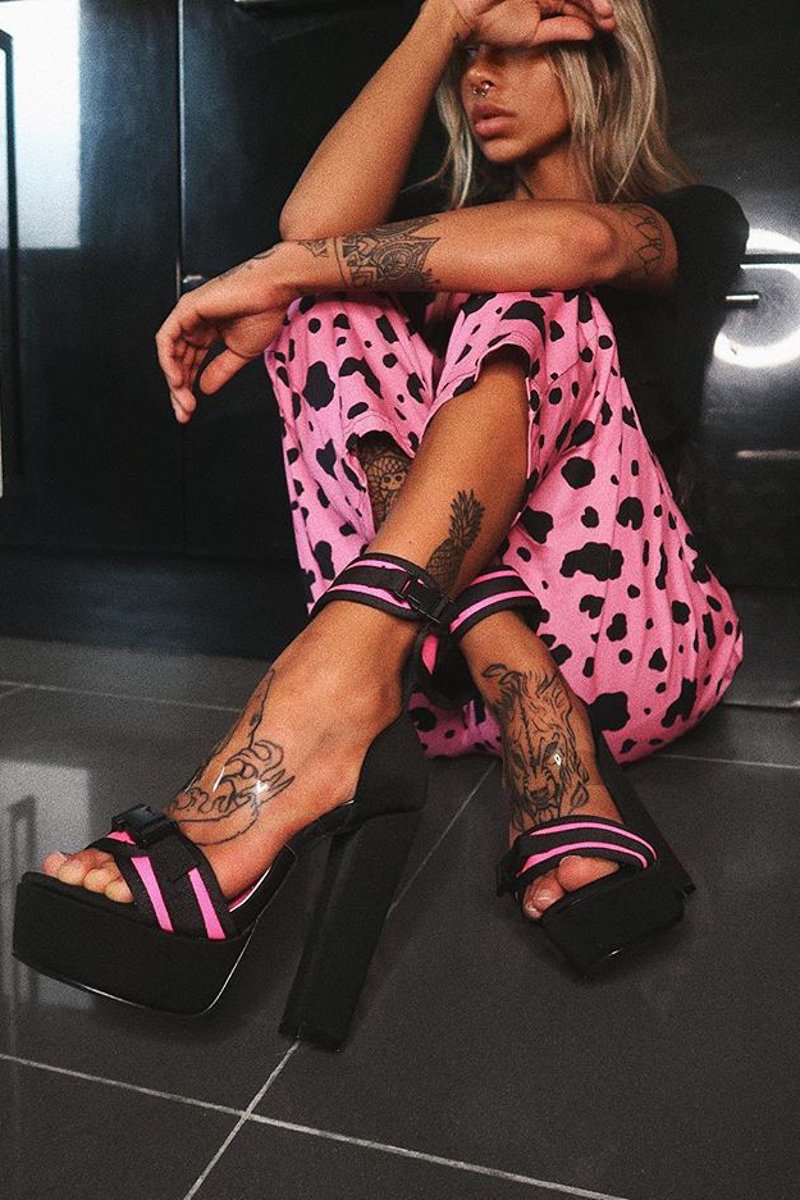 Pink Black Buckle Fastening Block Heel - Aloe-Heels