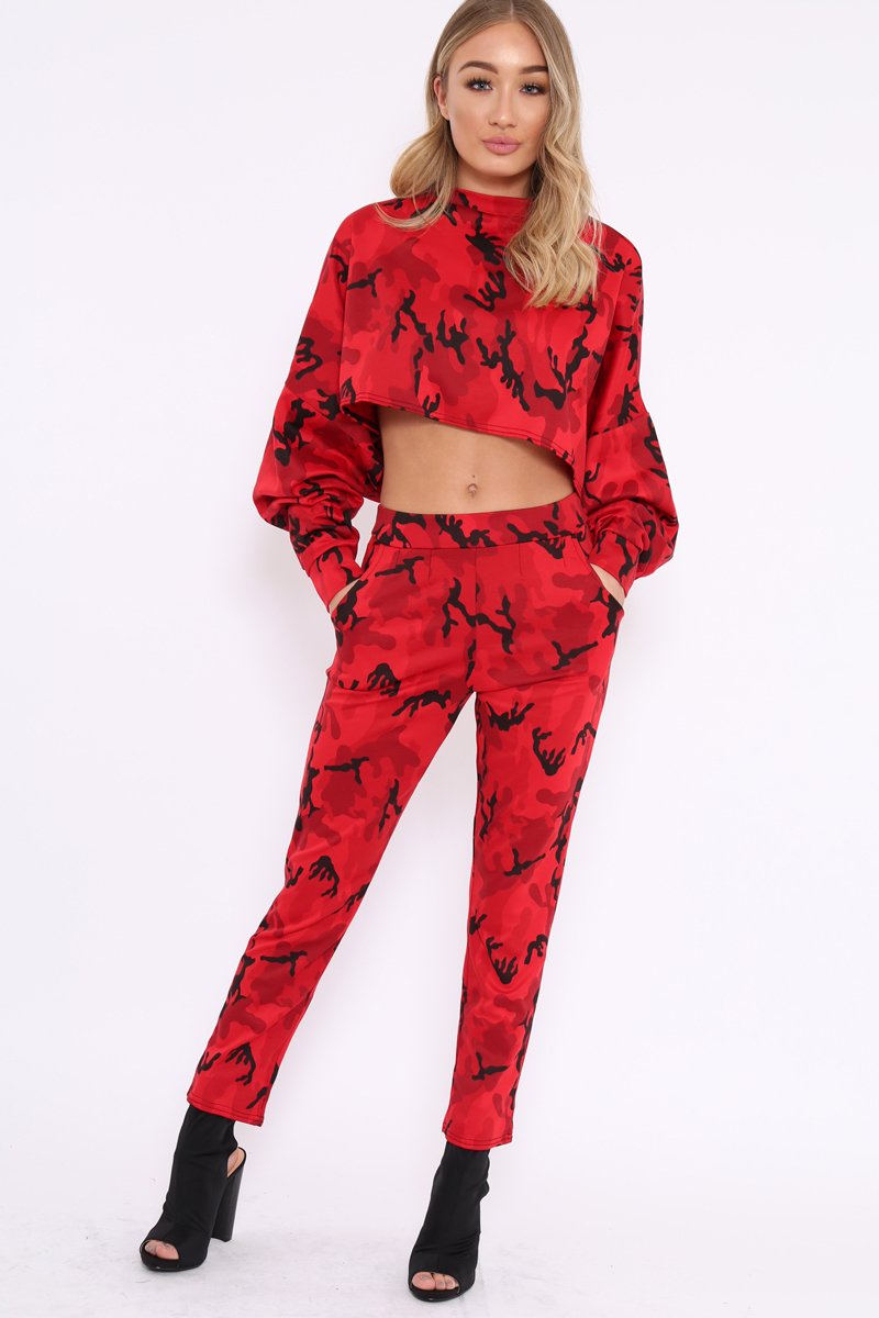 Red Camo Cropped Batwing Jumper - Lizy-Crop Jumper