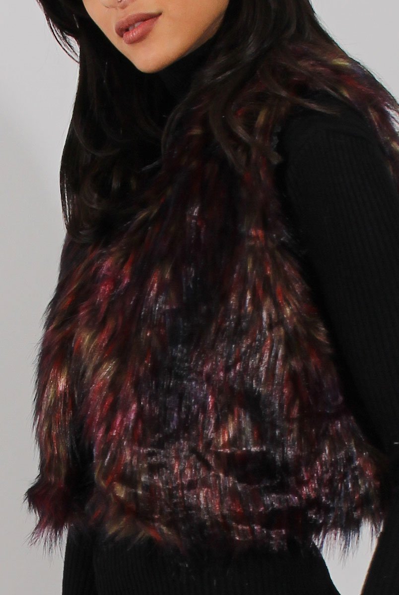 Reddish Hue Faux Fur Cropped Gilet - Marva-Jackets