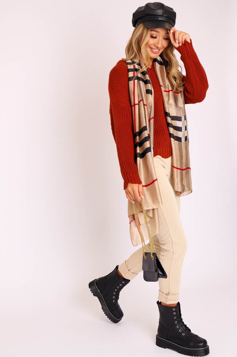 Rust Knitted Scallop Edge Plunge Neckline Jumper - Lylia-Jumper