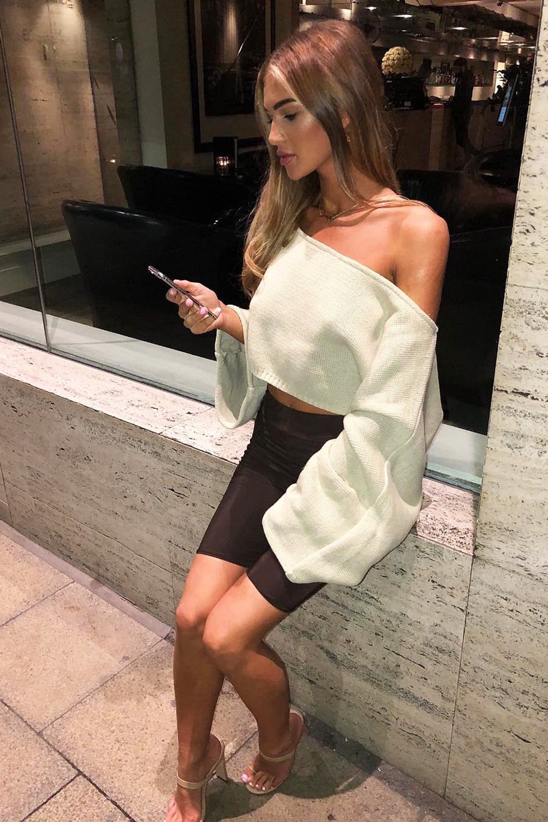 Stone Cropped Batwing Jumper - Carmin-Jumper