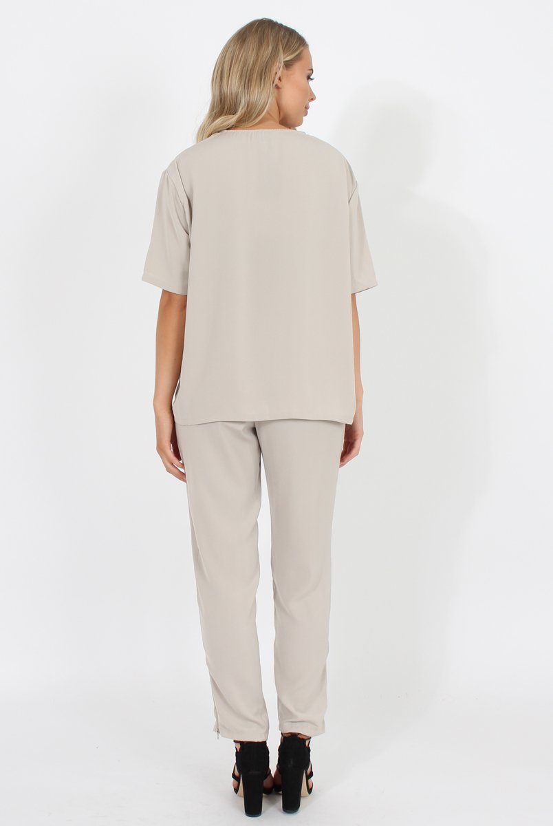 Stone Pocket Detail Dipped Hem Top - Kem-Tops