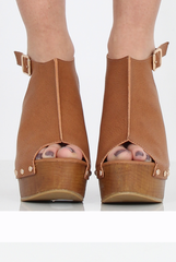 Tan Pu Wooden Wedge Sandals - Vera-Sandals