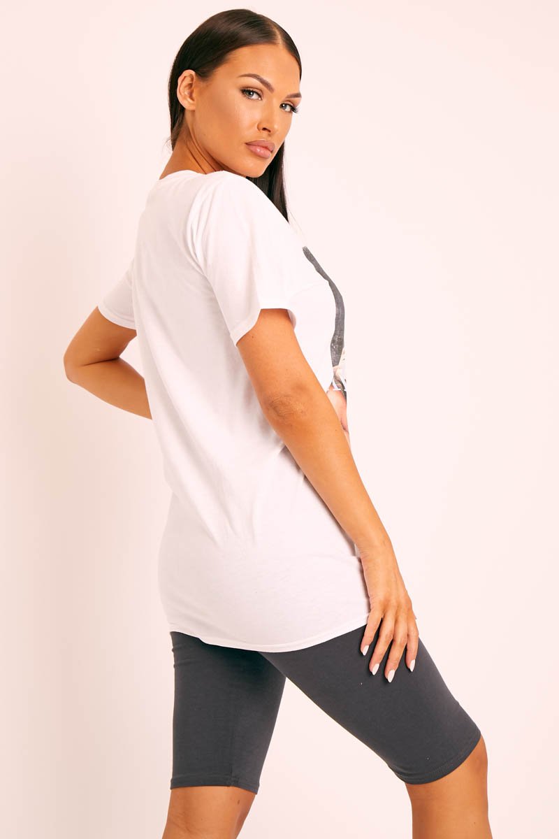 White A La Mode Graphic T-shirt - Nala-T-shirt