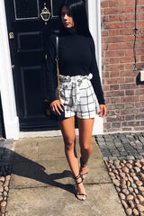 White Check Paper Bag Shorts - Nila-Shorts
