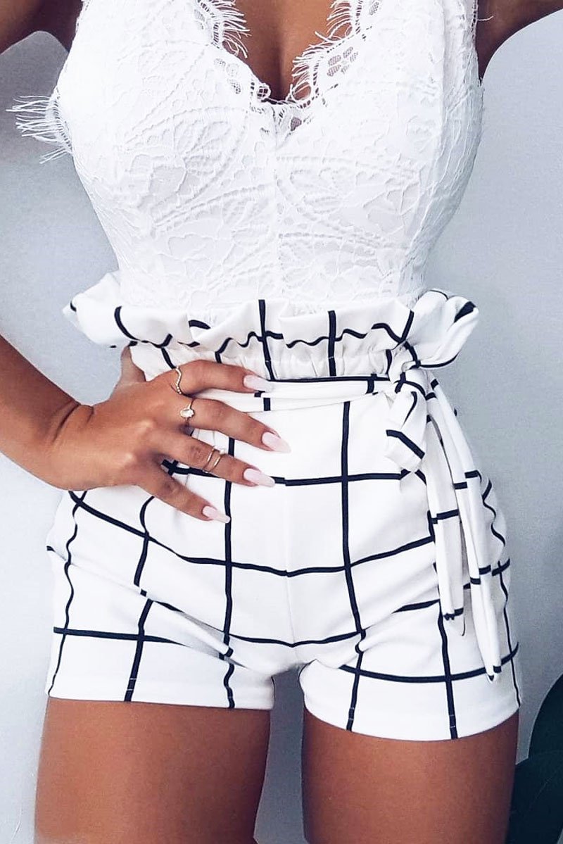 White Check Paper Bag Shorts - Nila-Shorts