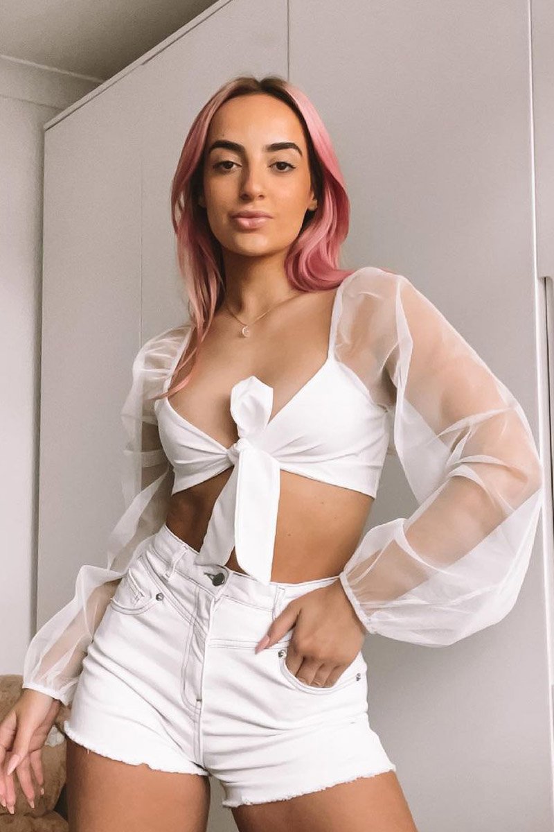 White Contrast Stitch Frayed Hem Denim Shorts - Jessie-Shorts