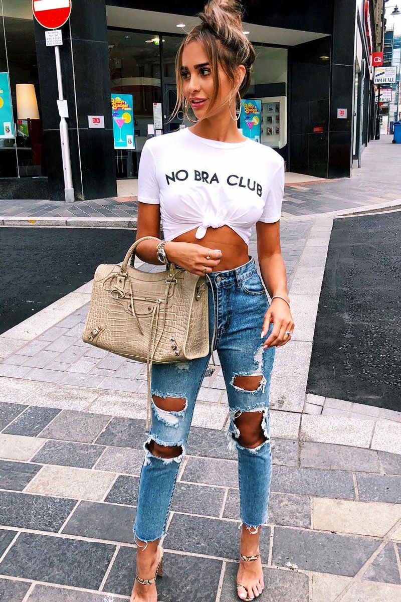 White No Bra Club Slogan T-Shirt - Radiya – Rebellious Fashion