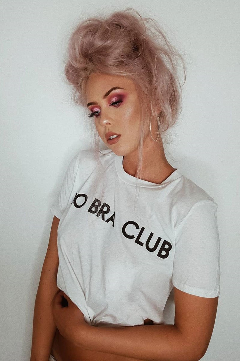 White No Bra Club Slogan T-Shirt - Radiya-Tops