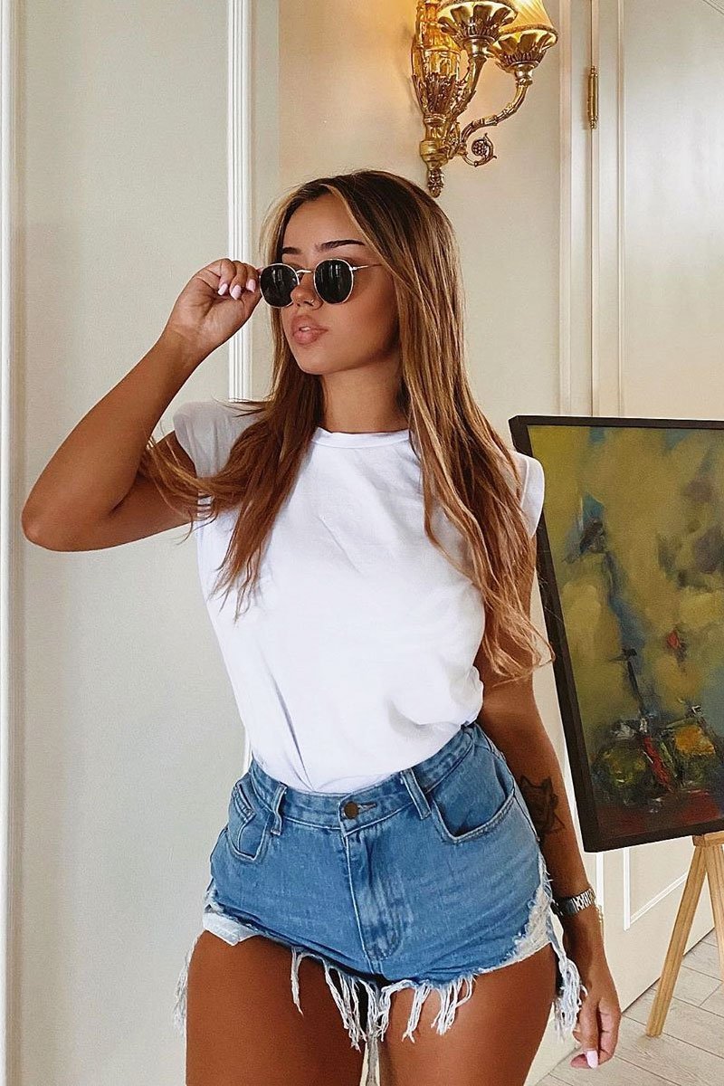 White Shoulder Pad Oversized T-shirt - Amzie-T-shirt