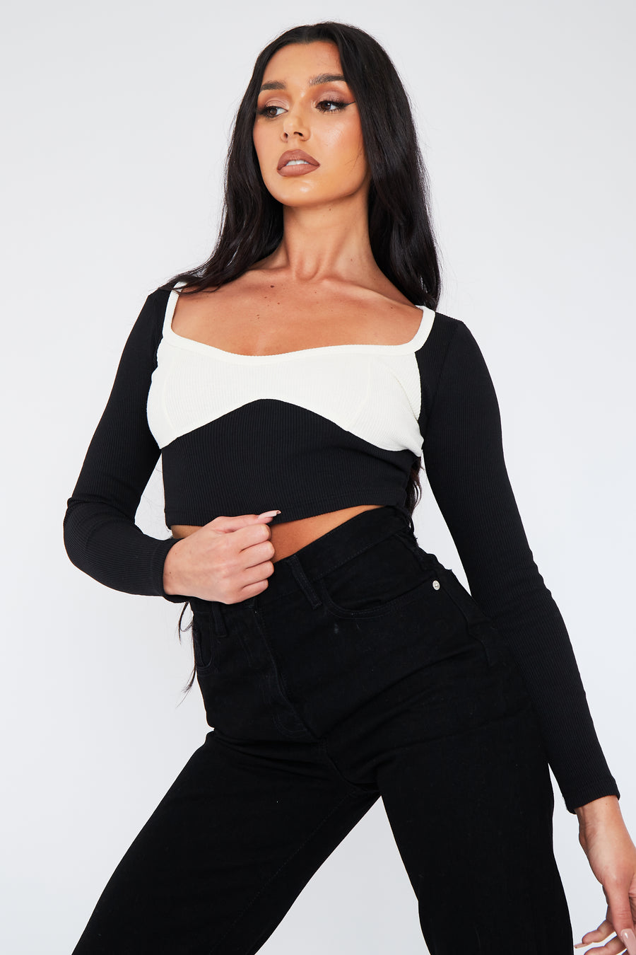 Black White Rib Cup Detail Crop Top - Saff